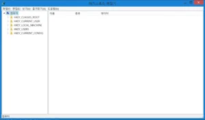 Windows 레지스트리 편집기(Regedit) 초기 화면에서 주요 루트 키(HKEY_CLASSES_ROOT, HKEY_CURRENT_USER 등)가 보이는 모습.