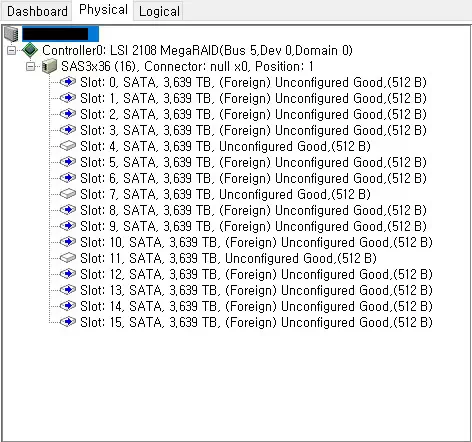 MegaRAID Storage Manager Physical View에서 일부 디스크가 Foreign 상태로 표시된 혼합 디스크 구성 화면