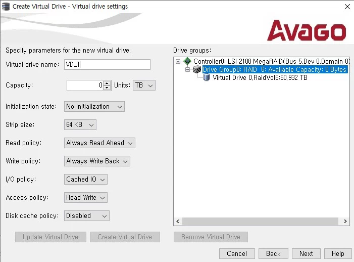 RAID6 가상 드라이브가 생성된 후 MegaRAID에서 용량과 상태가 표시된 화면