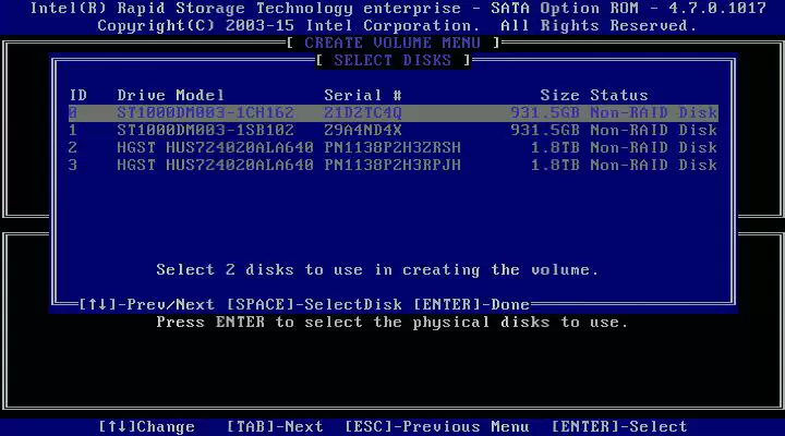 Intel RSTe RAID 생성 과정에서 사용할 디스크를 선택하는 Select Disks 메뉴 화면